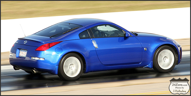 10735-2004-Nissan-350Z.jpg