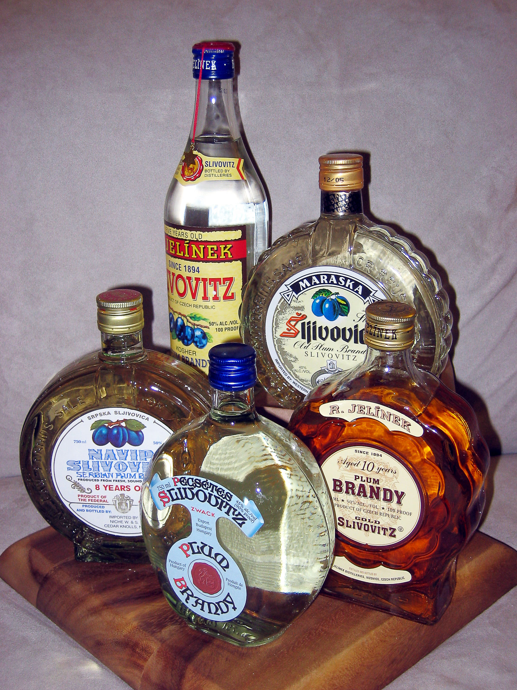 Various_Bottles_of_Slivovitz.jpg