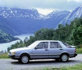 1984_saab_9000.jpg