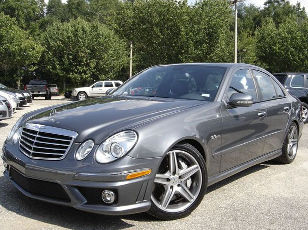 9842-2007-Mercedes-Benz-E63-AMG.jpg