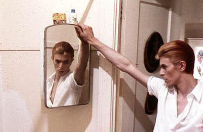 bowie:mirror.jpg