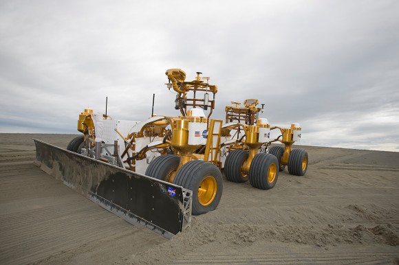 lunar-bulldozer1-580x386.jpg