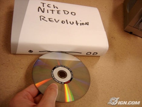 pre-e3-2005-revolutions-size-20050513005153906-000.jpg