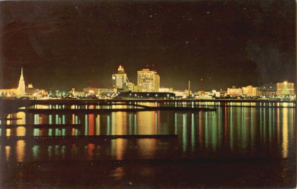 the-christmas-lights-of-corpus-christi-corpus-christi-us-state-town-views-texas-corpus-christi-49075.jpg